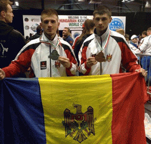 Anatolie Chirinciuc (la stânga) şi Alexandru Popa. Foto: din arhiva personală