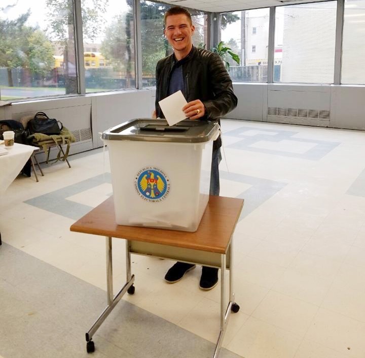 Sergiu Mititel a votat în oraşul Niles, din statul Illinois, SUA