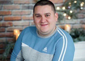 „Din dragoste pentru fotbal  am fost pasionat de fotografie”