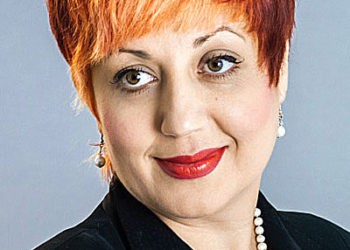 Nesfârșitele cozi de pretutindeni!