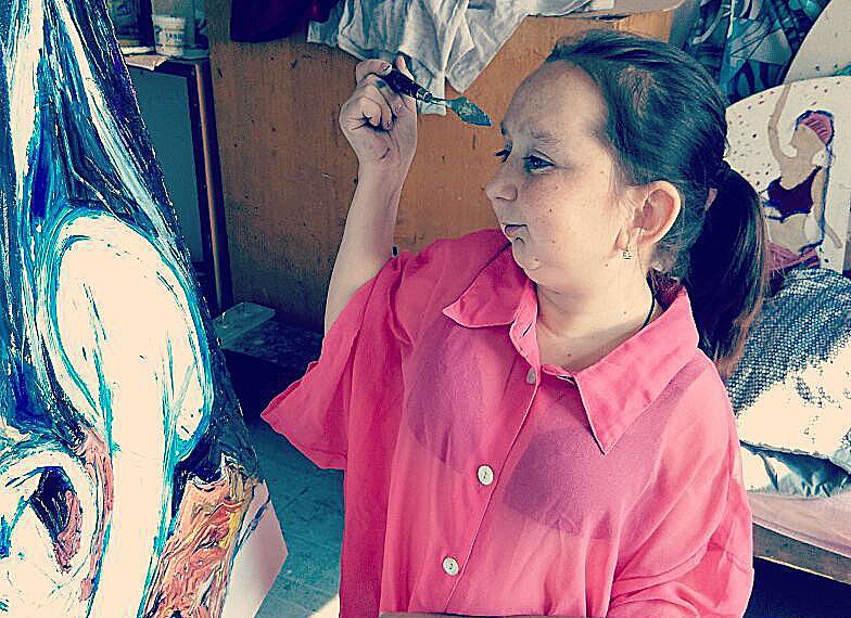 Irina Ciobanu: ”Pictura e ca și ciocolata. Dacă îți place, nu mai renunți la ea”