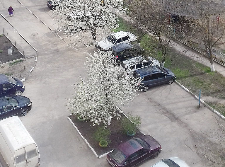 Atenție unde parcați!