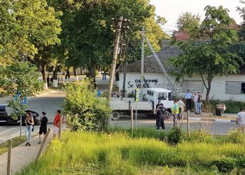 În urma accidentului a avut de suferit un pieton