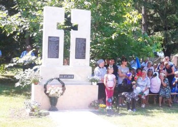 Monument al victimelor deportărilor la Sinești