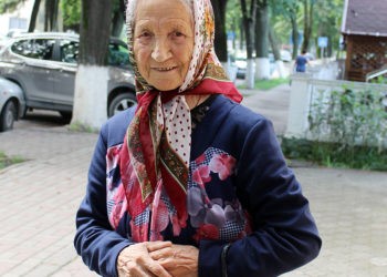 Olga Calea-Valea: „Povestim în versuri despre viața noastră”