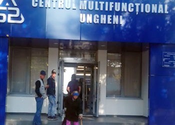 Autoritățile promit, cetățenii speră