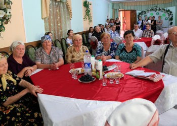 „La sfat cu tinerețea”