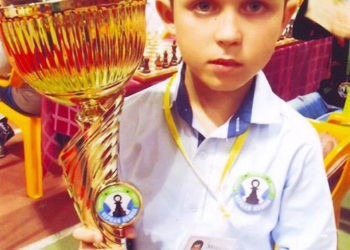 Unghenenii la „Pionul Negru”