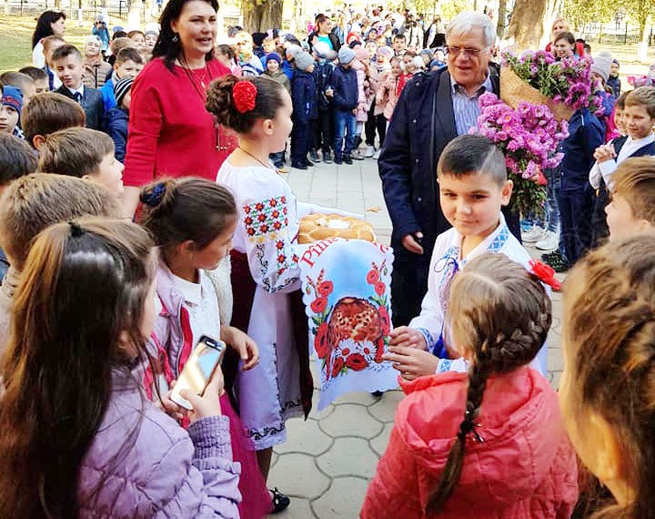 Omul harnic din ce creşte?