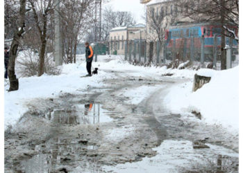 Străzile care sunt reparate cu promisiuni