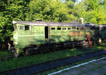 Într-o singură zi – două trenuri au luat foc