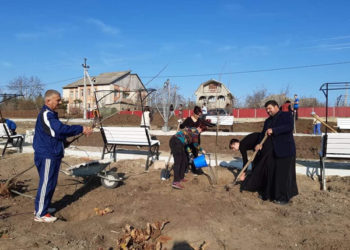 FOTO. La Mănoilești se optează pentru un mediu curat