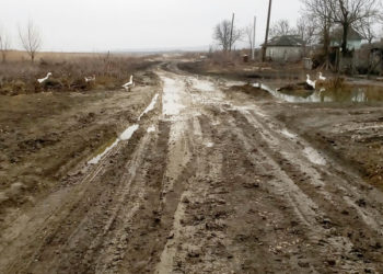 A mai construit cineva  drumurile ca noi?