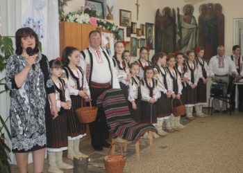 „Codreanca” de la Mânzătești  cu mărțișoare în dar