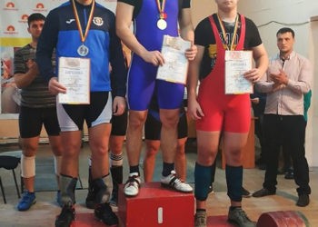O medalie de argint și două de bronz  la Campionatul Național de Haltere