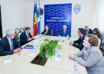 Președintele țării în vizită la Ungheni, Întrunirile s-au desfășurat cu ușile închise