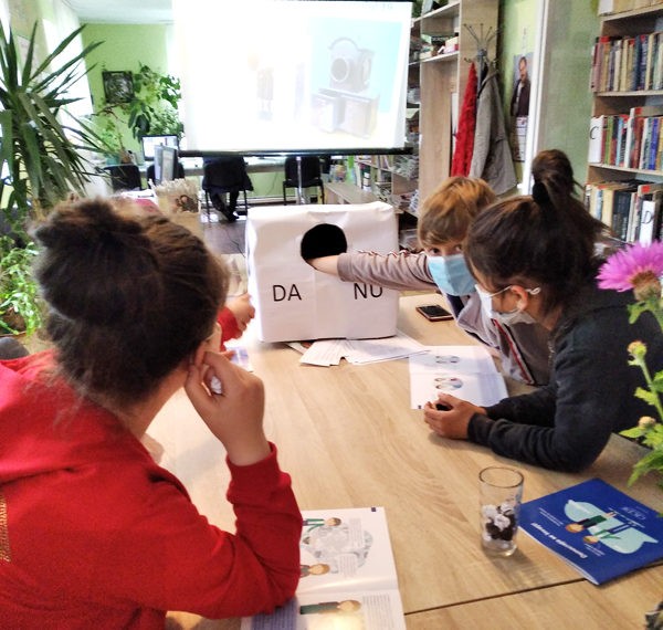 Bibliotecile – puncte de informare a alegătorilor