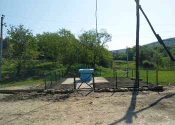 Fântâna cu cumpănă de la Măgurele renovată