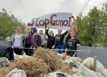 Stop Gunoi! Arată că îți pasă