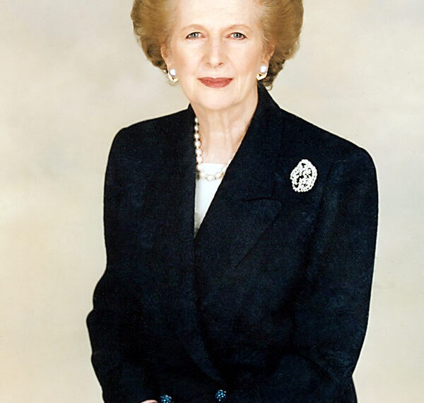 Margaret Thatcher – prim-ministru al Marii Britanii (1979-1990). Cine o va urma la noi?