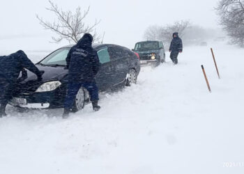 77 de accidente rutiere în noapte de 27 ianuarie spre 28 ianuarie