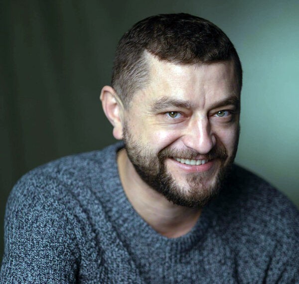 FOTO. Îi place să fotografieze lucrurile care simte că vor dispărea, dar tare nu ar vrea