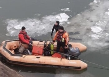 Scafandrii caută a treia zi corpul minorei care s-ar fi înecat în Nistru, dar fără rezultat