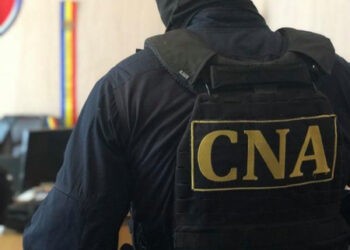 Un primar de la Ungheni şi complicele său ar fi lăsat sute de oameni fără apă. Mărul discordiei a fost o mită de 410 000 de lei