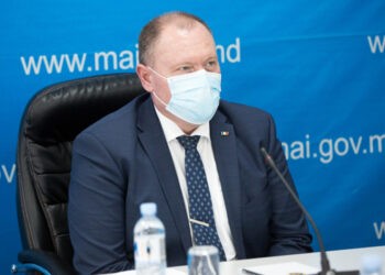 Aureliu Ciocoi: Faptul că nu mai avem medici testați pozitiv s-ar putea să se datoreze vaccinării