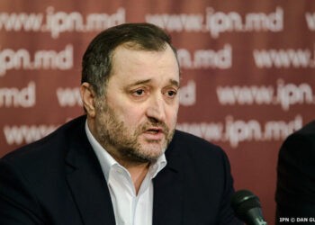 Ex-premierul Vlad Filat renunță la șefia PLDM