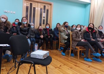 Un club de susținere pentru tinerii părinți în raionul Ungheni