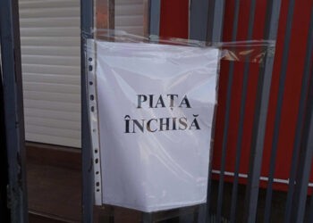 Incendiu puternic la un depozit cu vopsea din capitală
