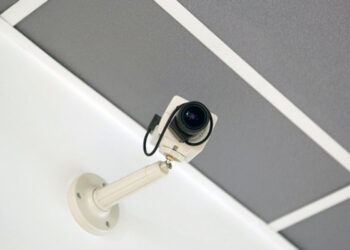 Sistemul de înregistrare video în secțiile de votare va activa pe parcursul întregii zile