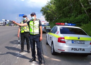 Sinteza de weekend a Inspectoratului Național de Securitate Publică: 45 de șoferi băuți înlăturați de la volanul mașinii