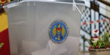 Alegerile anticipate din Moldova și puterea geopolitică a diasporei. Analiză de Dionis Cenușa
