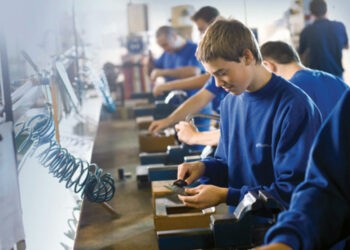 A început admiterea la colegii și școlile profesionale