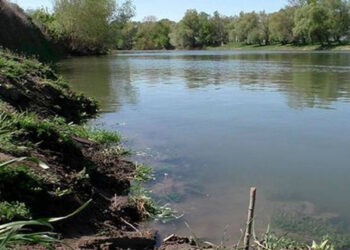 Chirurgii de la SCR au înlăturat o tumoare de 15 kg la un bărbat de 54 de ani