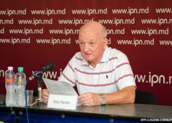 Mitropolia Moldovei adună rechizite școlare