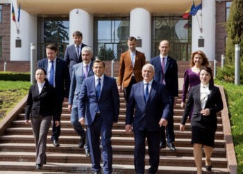 Președintele și vicepreședinții Platformei DA au demisionat