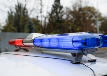 Un șofer i-a dat mită unui agent de patrulare, după care l-a denunțat la CNA