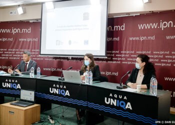 În șase școli începe pilotarea Standardelor Școlii Sigure Online