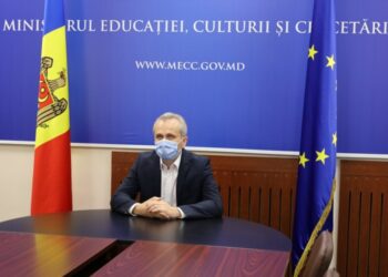 Ministrul Educației: Niciun angajat din sistem nu va fi concediat