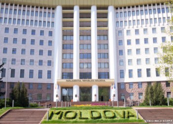 Tănase și Stamate – opinii contradictorii despre evaluarea activității instituțiilor