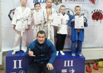 Luptătorii ungheneni au adus 3 medalii de la Campionatul Național la Jiu Jitsu