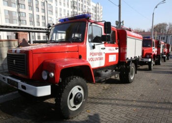 Donație de autospeciale pentru trei stații comunitare de pompieri