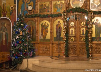 Creștinii ortodocși care se conduc de calendarul de stil nou sărbătoresc Crăciunul