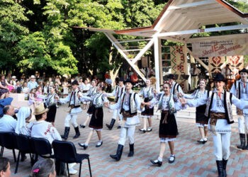 Ansamblul „Struguraș” la 75 de ani