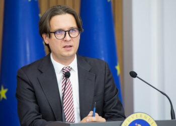 Schema blanchetelor de la ASP – deconspirată! De ce nu se ieftinește perfectarea pașapoartelor?