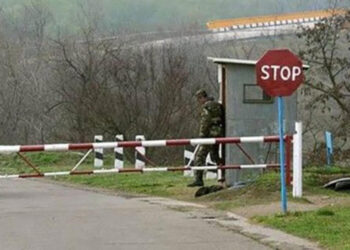 Un soldat s-a împușcat cu arma din dotare