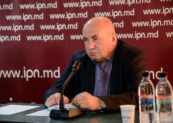 Doi procurori și un medic-șef de la Nisporeni, trimiși pe banca acuzaților